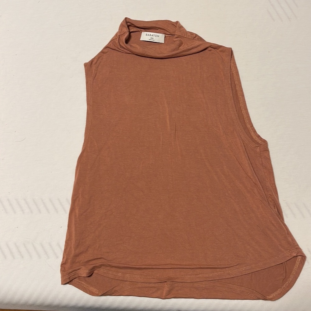 ARITZIA Babaton Clay Dark Pink Cowl Neck Tank